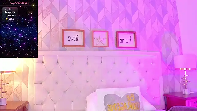 rebeca watsson online show from February 26, 11:53 am