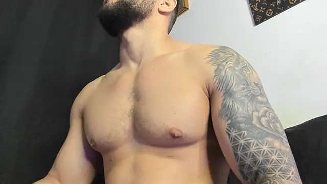 Snapshot of vincent_carusso94 chatting on July 14, 3:55 am vincent carusso94 online show from July 14, 3:55 am