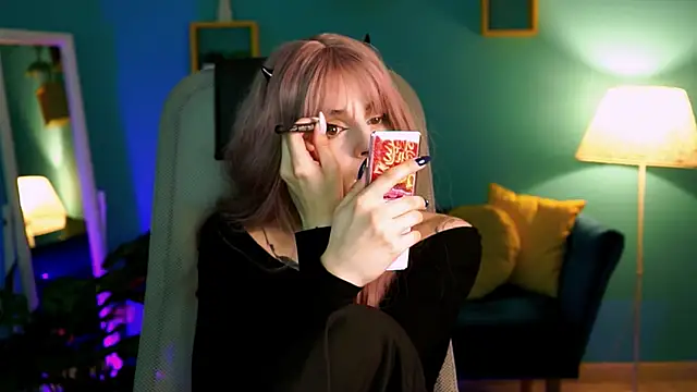 JadeCastle  online show from March 19, 2:16 am