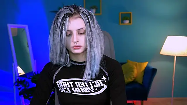 JadeCastle  online show from November 5, 3:50 am