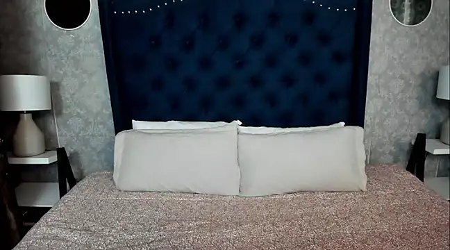 Snapshot of hotmature1 chatting on February 8, 11:12 am hotmature1 online show from February 8, 11:12 am