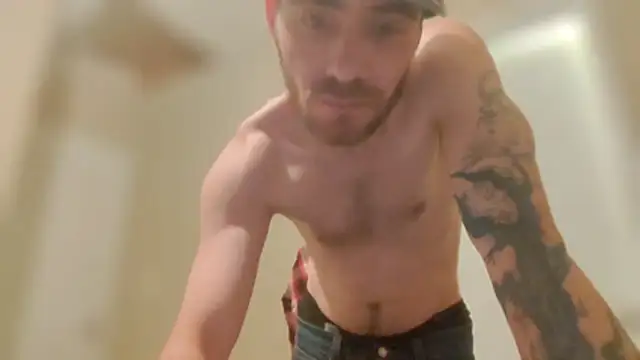 Huntzg23 online show from January 14, 6:46 pm