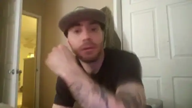 Huntzg23 online show from February 21, 8:04 am