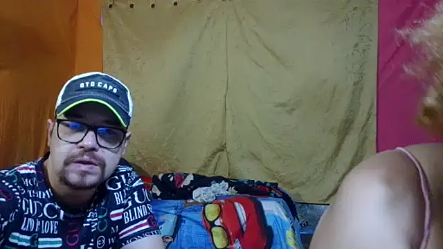 Snapshot of pecadodulce123 chatting on November 25, 9:48 pm pecadodulce123 online show from November 25, 9:48 pm