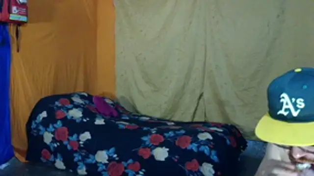 Snapshot of pecadodulce123 chatting on December 16, 12:15 am pecadodulce123 online show from December 16, 12:15 am