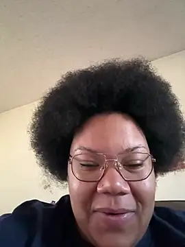 InterRacialFacial7296 online show from February 8, 10:57 pm