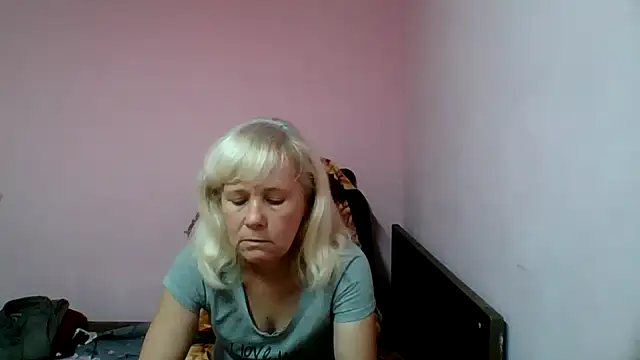 Snapshot of sakura_blonde chatting on January 27, 6:09 pm sakura blonde online show from January 27, 6:09 pm