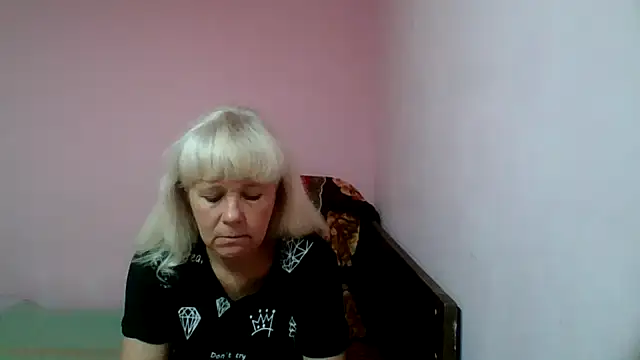 Snapshot of sakura_blonde chatting on February 18, 6:04 pm sakura blonde online show from February 18, 6:04 pm