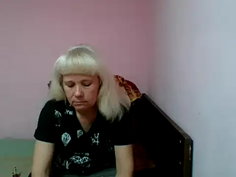 Snapshot of sakura_blonde chatting on February 26, 8:00 pm sakura blonde online show from February 26, 8:00 pm