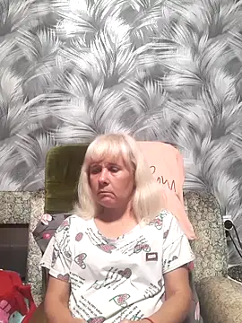 Snapshot of sakura_blonde chatting on October 10, 3:22 pm sakura blonde online show from October 10, 3:22 pm