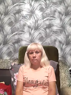 Snapshot of sakura_blonde chatting on October 11, 5:17 am sakura blonde online show from October 11, 5:17 am