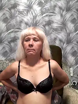 Snapshot of sakura_blonde chatting on October 15, 8:25 am sakura blonde online show from October 15, 8:25 am