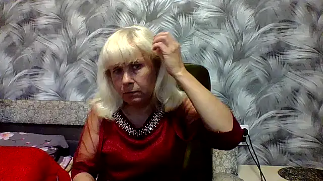 sakura blonde online show from November 4, 9:08 am