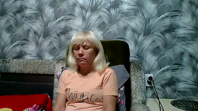 sakura blonde online show from November 6, 5:08 am