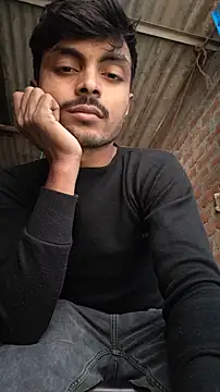 Snapshot of Suraj223kumar chatting on November 13, 4:11 am Suraj223kumar online show from November 13, 4:11 am