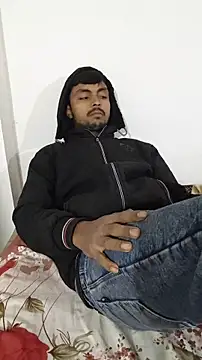 Snapshot of Suraj223kumar chatting on December 19, 7:48 am Suraj223kumar online show from December 19, 7:48 am
