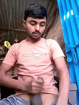 Snapshot of Suraj223kumar chatting on February 1, 10:36 am Suraj223kumar online show from February 1, 10:36 am