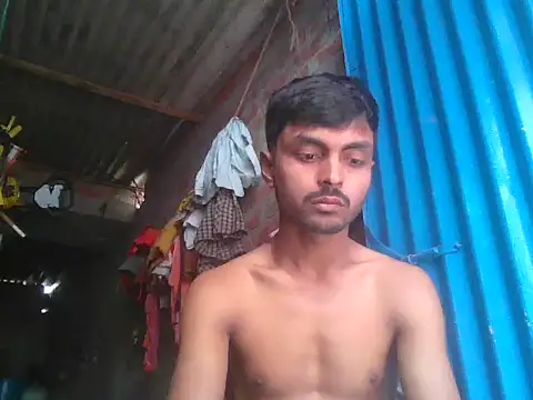 Snapshot of Suraj223kumar chatting on February 27, 4:01 am Suraj223kumar online show from February 27, 4:01 am