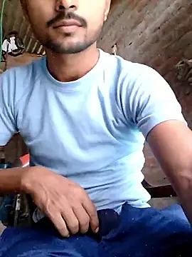 Snapshot of Suraj223kumar chatting on June 5, 8:09 am Suraj223kumar online show from June 5, 8:09 am