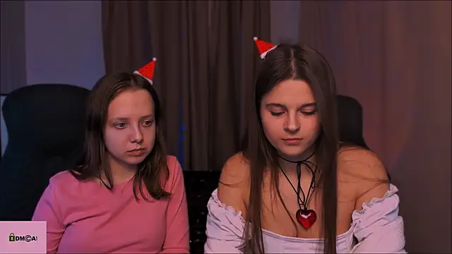 Snapshot of berry_alma chatting on December 22, 4:38 pm berry alma online show from December 22, 4:38 pm