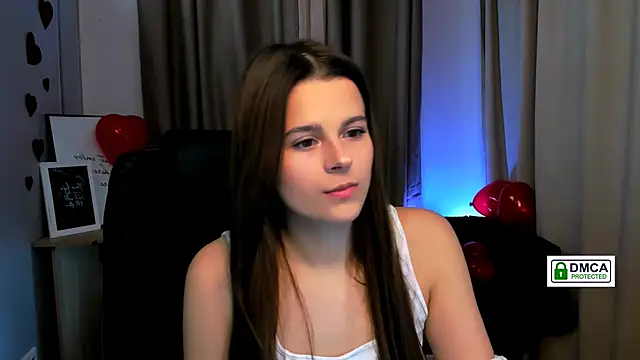 Snapshot of berry_alma chatting on February 24, 8:58 pm berry alma online show from February 24, 8:58 pm