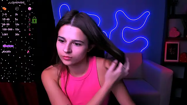 Snapshot of berry_alma chatting on September 15, 1:55 pm berry alma online show from September 15, 1:55 pm