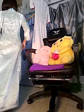 Lucy limon online show from February 4, 4:57 pm