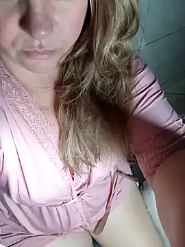 Snapshot of pAuLa_- chatting on September 26, 1:31 am pAuLa - online show from September 26, 1:31 am