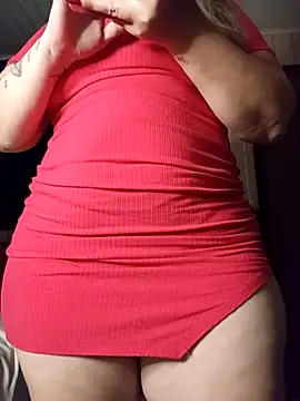 Snapshot of pAuLa_- chatting on October 15, 1:17 am pAuLa - online show from October 15, 1:17 am