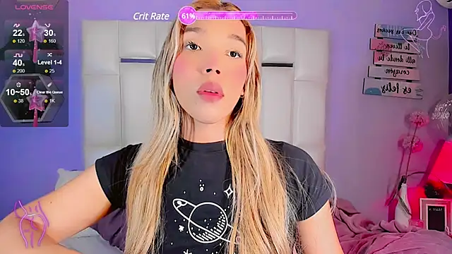 Snapshot of Aileen_18 chatting on January 16, 2:09 am Aileen 18 online show from January 16, 2:09 am