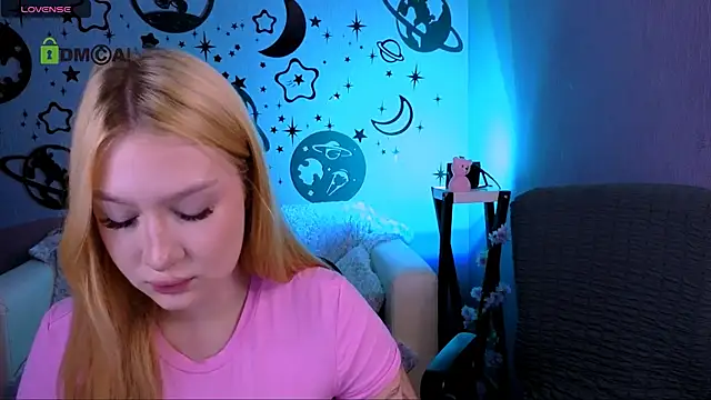 playful sophie online show from June 13, 8:07 pm