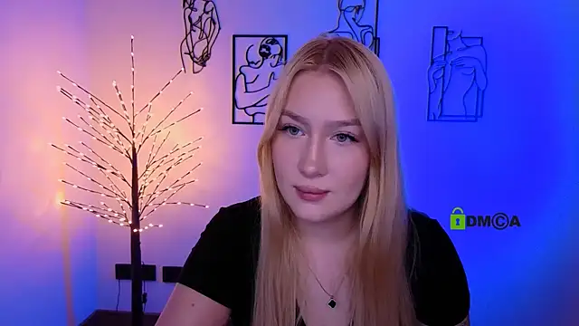 playful sophie online show from July 17, 7:08 pm
