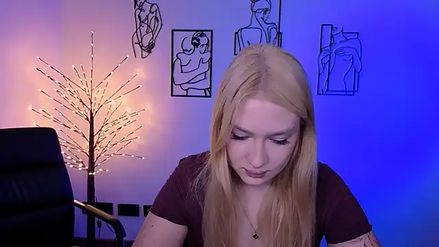 playful sophie online show from July 20, 7:16 pm