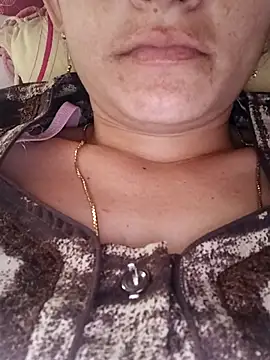 Snapshot of Telugu_Cute_Angel chatting on February 19, 10:33 am Telugu Cute Angel online show from February 19, 10:33 am