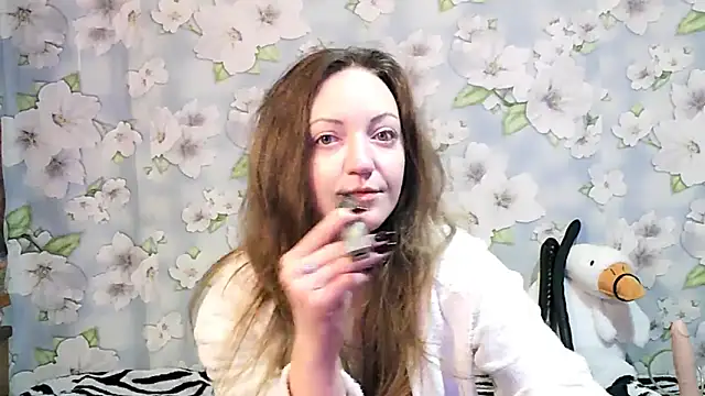 Snapshot of KattyLuuu chatting on March 16, 4:01 pm KattyLuuu online show from March 16, 4:01 pm