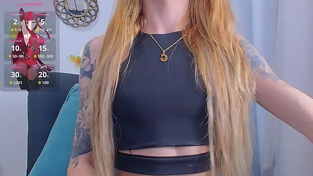 Snapshot of GabbyHills chatting on September 20, 12:00 am GabbyHills online show from September 20, 12:00 am