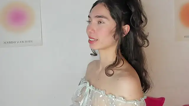 Snapshot of Ana_is_from_Heaven chatting on November 7, 4:56 am Ana is from Heaven online show from November 7, 4:56 am