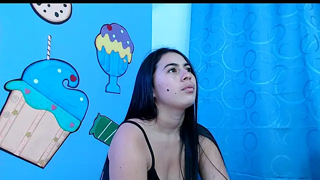sweetfantacies18 online show from March 6, 1:16 am