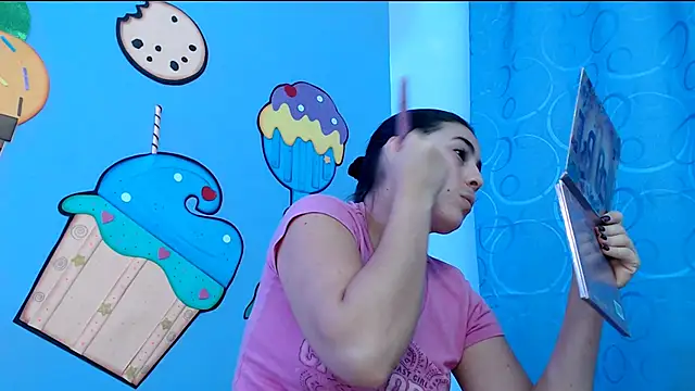 sweetfantacies18 online show from March 14, 1:27 am