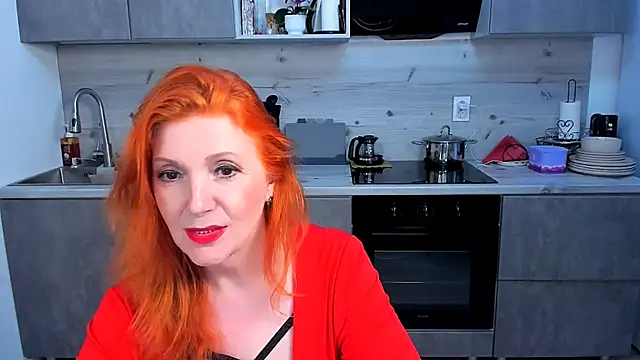 Snapshot of Fire-Fox-One chatting on June 24, 5:45 pm Fire-Fox-One online show from June 24, 5:45 pm