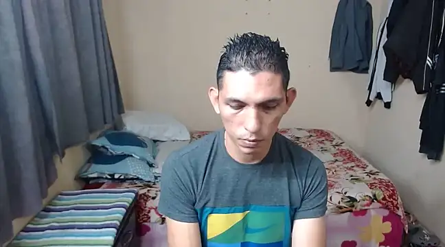 Snapshot of chayanne_odisea chatting on February 10, 12:19 am chayanne odisea online show from February 10, 12:19 am