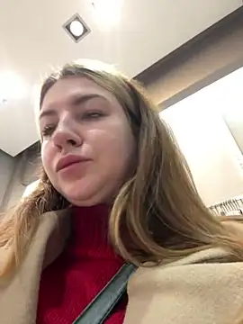 MayaMystic online show from December 24, 3:05 pm