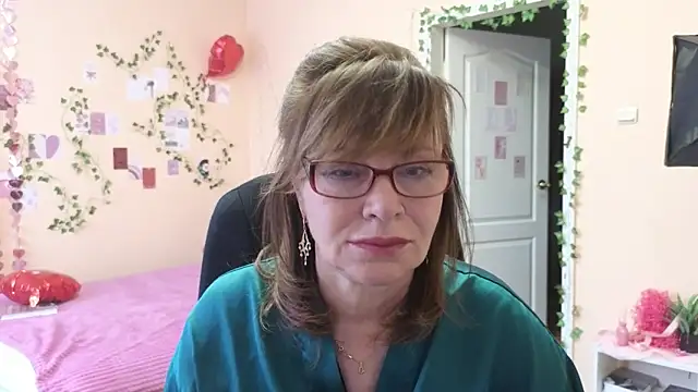 Snapshot of Miss_Moren chatting on March 26, 6:19 am Miss Moren online show from March 26, 6:19 am