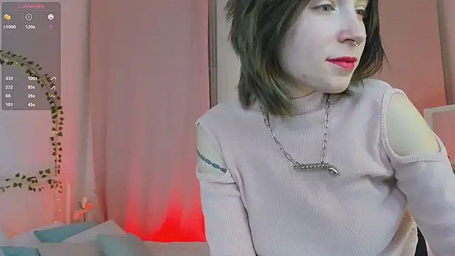 lilithlunna online show from February 6, 2:00 am