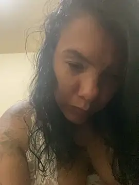 Snapshot of briannaa557 chatting on December 18, 10:40 am briannaa557 online show from December 18, 10:40 am