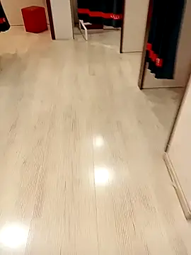 Snapshot of sansan2411 chatting on January 20, 1:32 pm sansan2411 online show from January 20, 1:32 pm