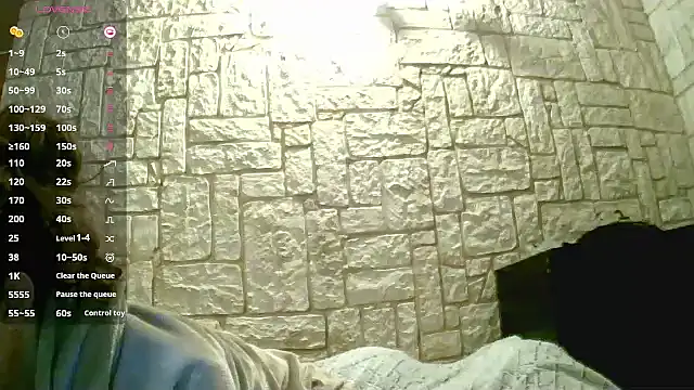 Snapshot of sansan2411 chatting on January 20, 9:53 pm sansan2411 online show from January 20, 9:53 pm