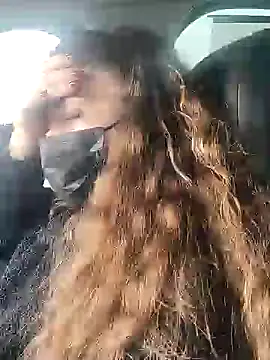 Snapshot of sansan2411 chatting on January 22, 1:21 pm sansan2411 online show from January 22, 1:21 pm