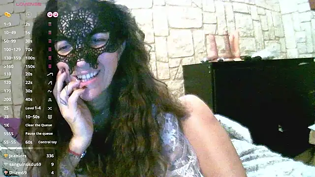 Snapshot of sansan2411 chatting on January 24, 10:19 pm sansan2411 online show from January 24, 10:19 pm