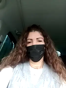 Snapshot of sansan2411 chatting on January 27, 1:30 pm sansan2411 online show from January 27, 1:30 pm